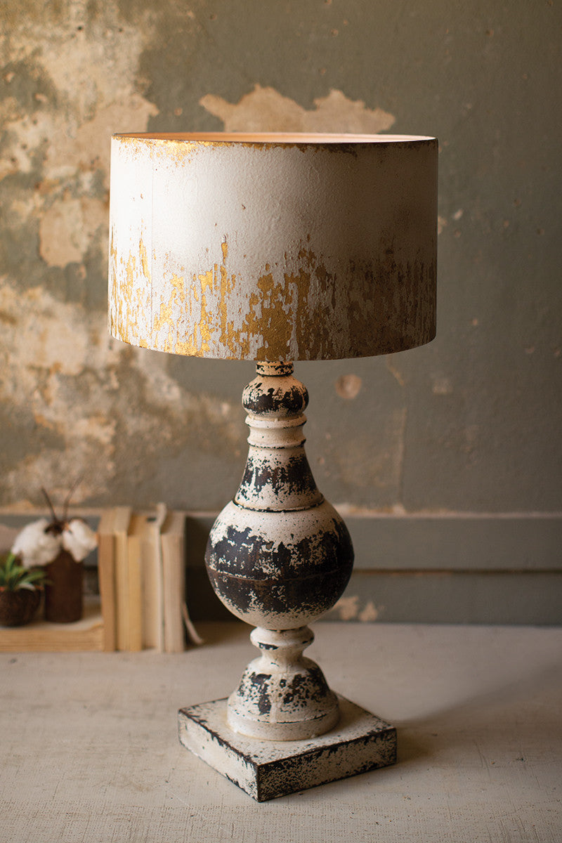 Metal Table Top Lamp w/ Metal Shade