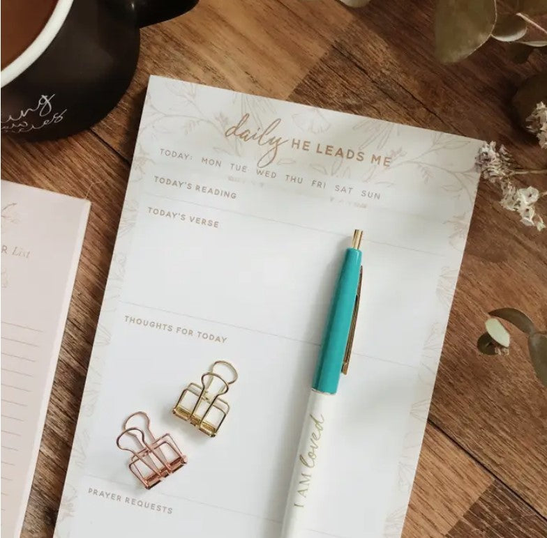 Daily He Leads Me- Blush Floral