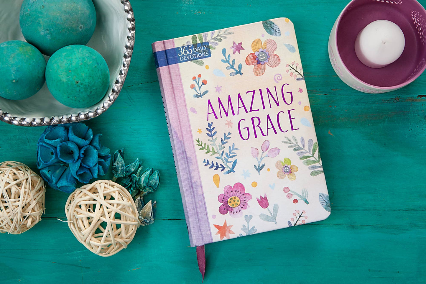 Amazing Grace (Yearlong Devotional, Spring Reading)