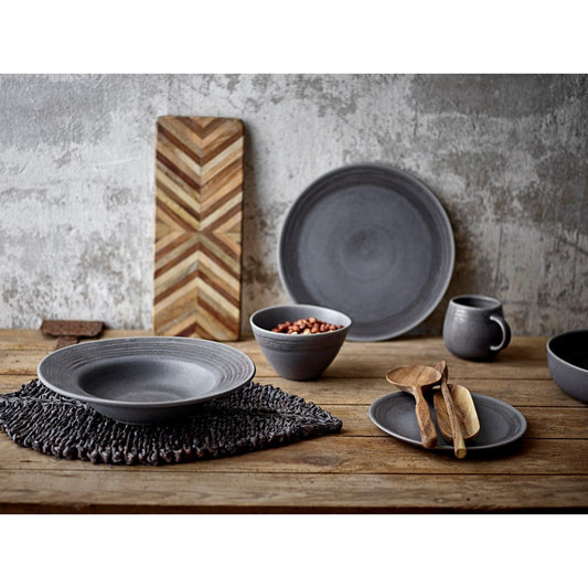 Mango Wood Cheese/Cutting Board w/ Chevron Pattern